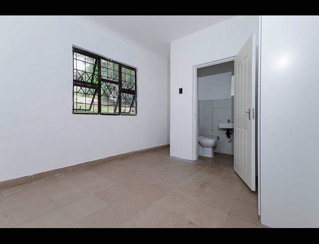 6 BEDROOM HOUSE FOR SALE IN WESTVILLE